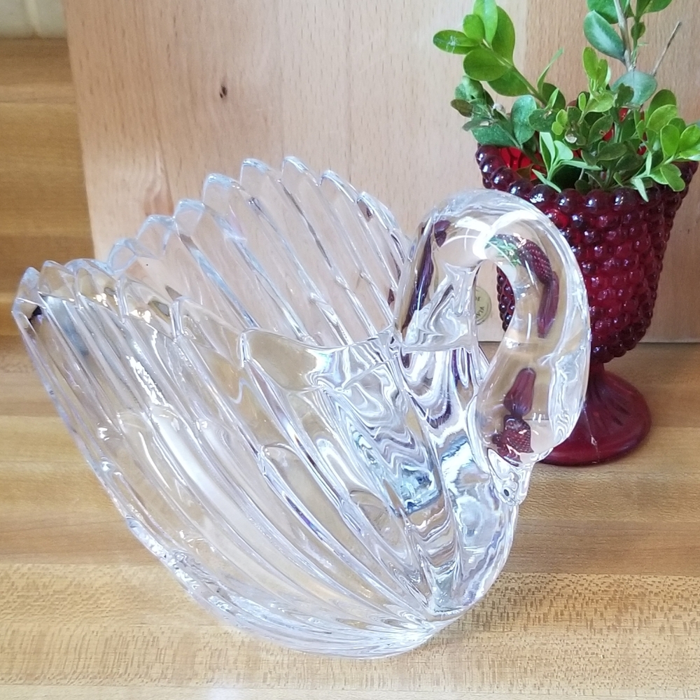 💖💖Crystal Swan Candy Dish